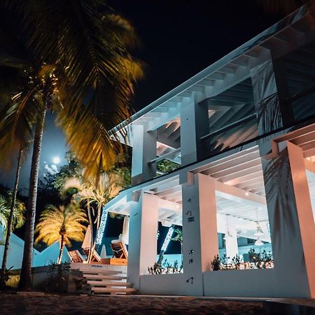 ホテル Gecko House ウェスト・エンド エクステリア 写真